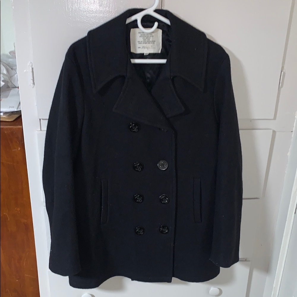 Men’s standard issue size 40 Black Peacoat